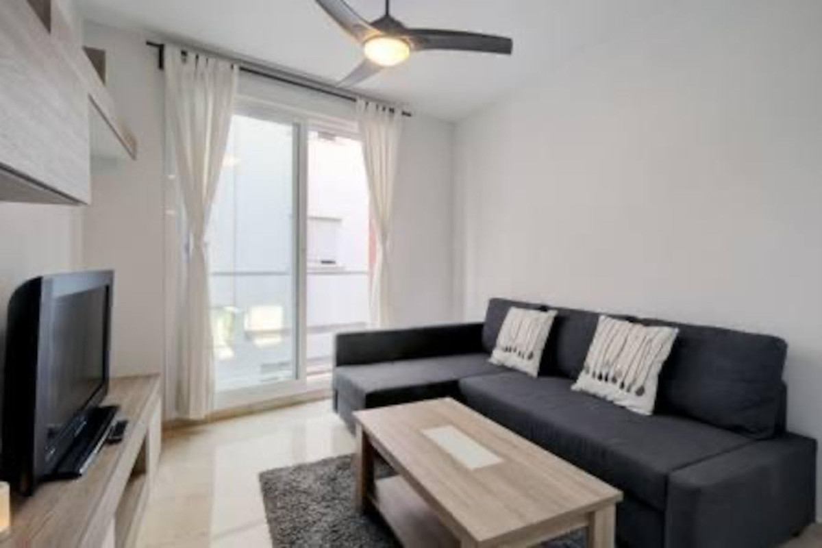 ebc837cb643b0d33af6e691b7f20ee8f - 1