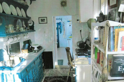 ebeda6d4117cb835600b1ae76a0933e8 - 11