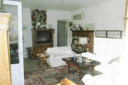 ebeda6d4117cb835600b1ae76a0933e8 - 16