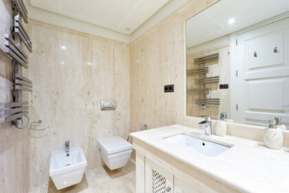 ebf979f6f5a1f87d574bc898fd84192a - 19