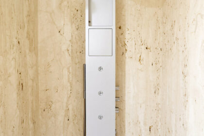 ebf979f6f5a1f87d574bc898fd84192a - 21