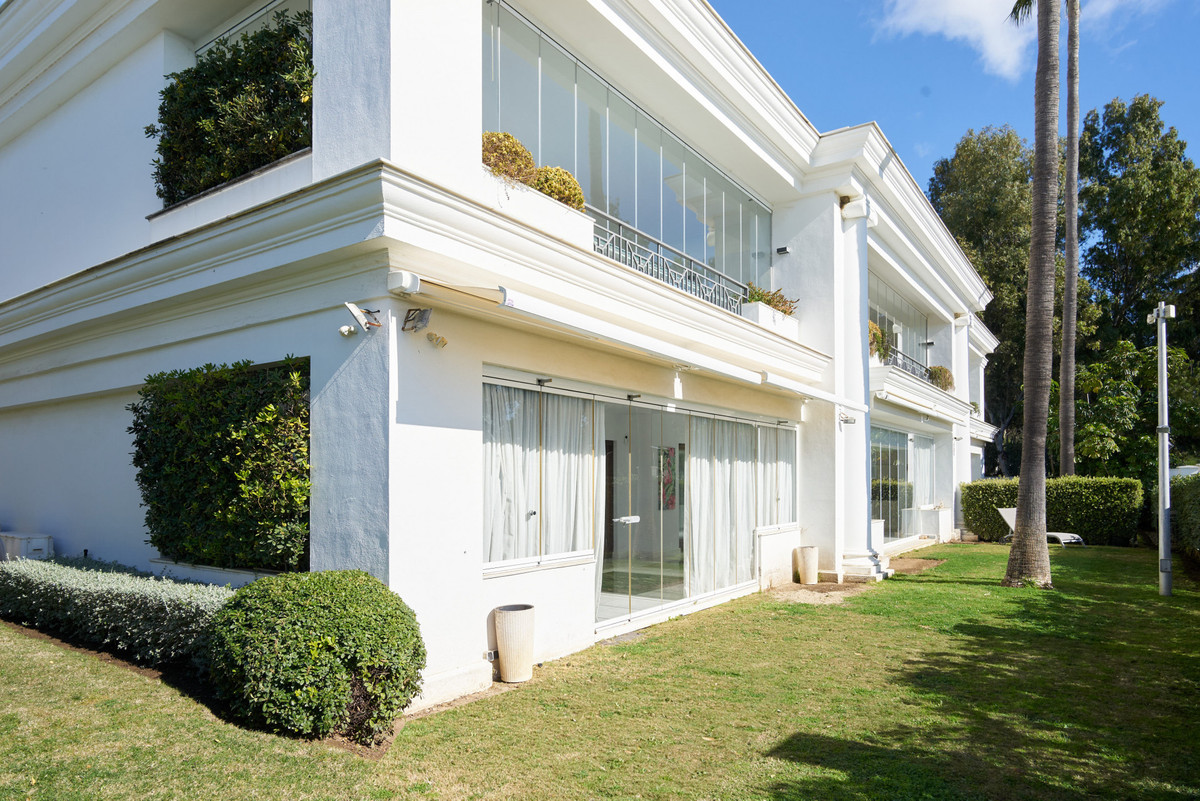 ebf979f6f5a1f87d574bc898fd84192a - 29