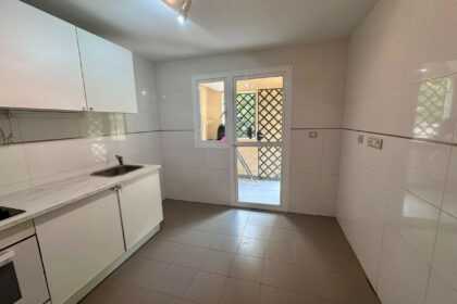 ec27932dd77e7d04bece0dfaba8bd1c6 - 12