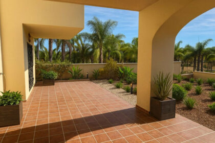 ec27932dd77e7d04bece0dfaba8bd1c6 - 13