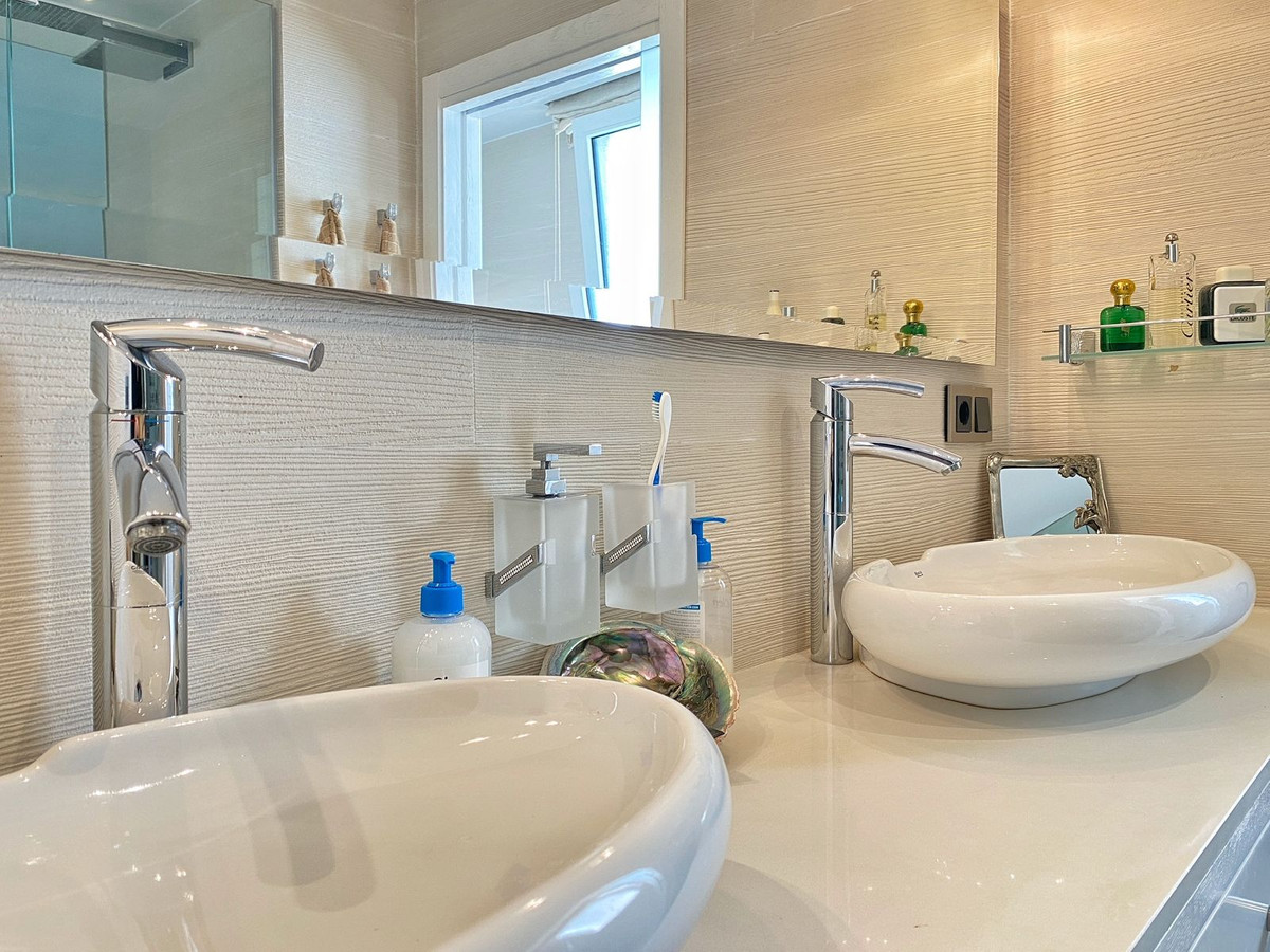 ec5c3e6c013a133fa1493730cacd9d0c - 43