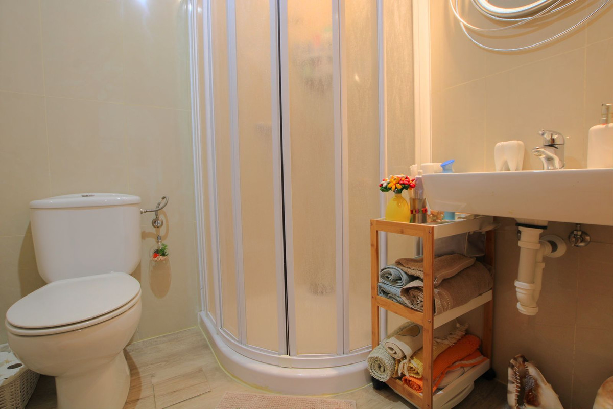 ed1fa97fa14b0065c622a5e25c5f2b28 - 19