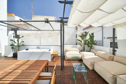 ed2764dd803f17d2d689dc98fd8bafdf - 15