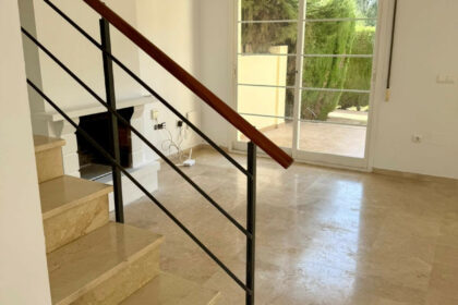 ed739c175384b64c04d12b72a2508c17 - 16