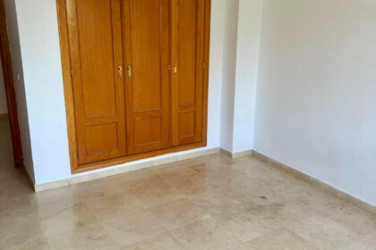 ed739c175384b64c04d12b72a2508c17 - 24