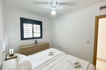 ed9a99e8fc7bd3801d2ffbe1f00c8d3c - 13