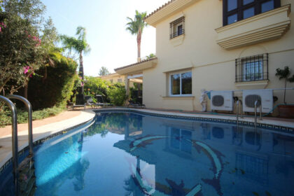 edbb24154581ce7fbe0f4ecfe52eefad - 12