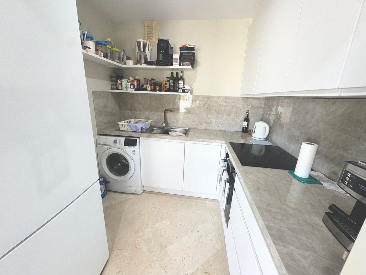 ee6027c41eab57c76087dd9fae68cc3f - 13