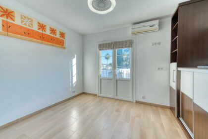 ee65c25f15962514ed8dcaca9b05f291 - 10