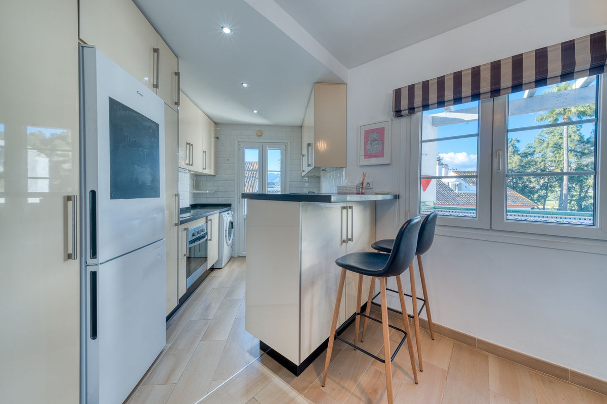 ee65c25f15962514ed8dcaca9b05f291 - 8