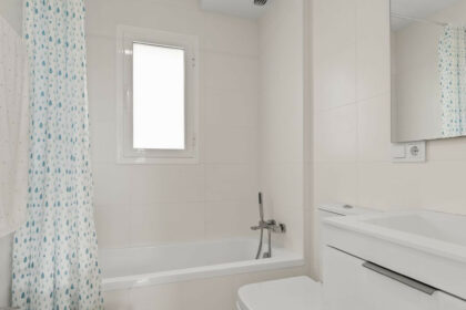 eeb4a451f46e24e07a15ace5783777bc - 16