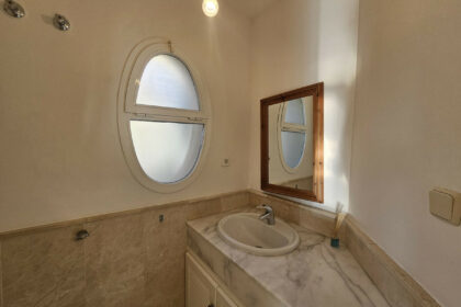 eebd4e6571b3aa82828b18b97dfff5c4 - 19