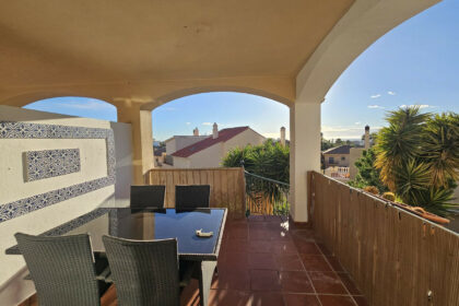 eebd4e6571b3aa82828b18b97dfff5c4 - 25