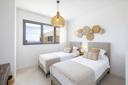 eed79c1c180f04ca580980cb5ca606ac - 22