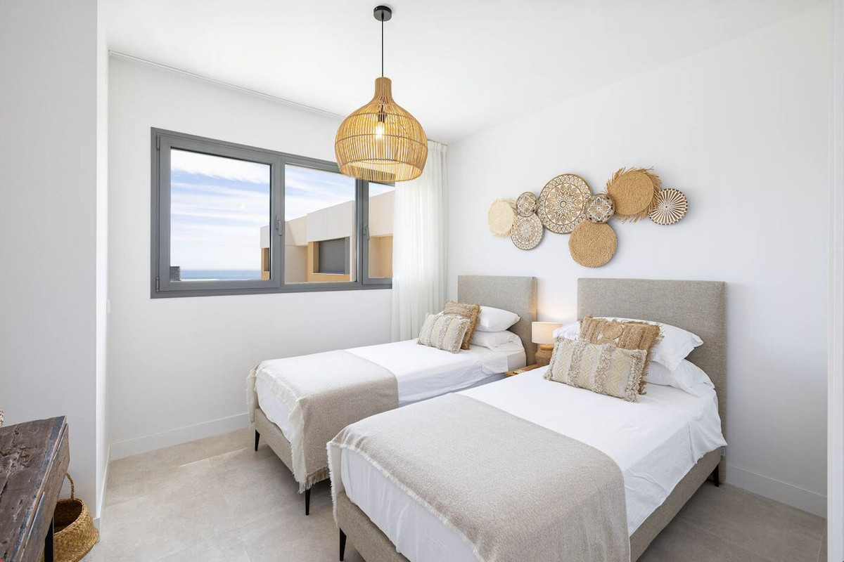 eed79c1c180f04ca580980cb5ca606ac - 22