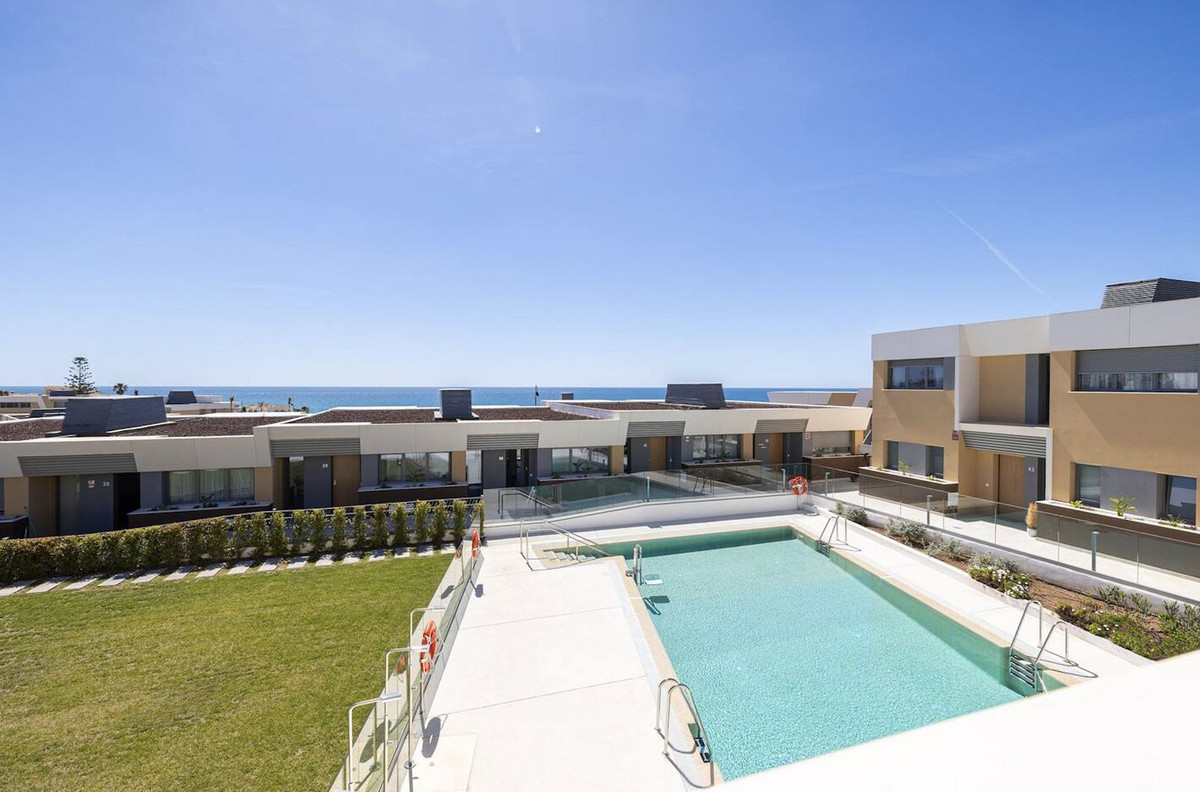 eed79c1c180f04ca580980cb5ca606ac - 30