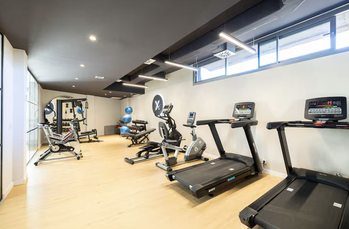 eed79c1c180f04ca580980cb5ca606ac - 45