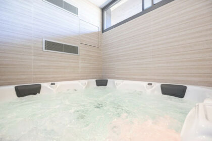 eed79c1c180f04ca580980cb5ca606ac - 48