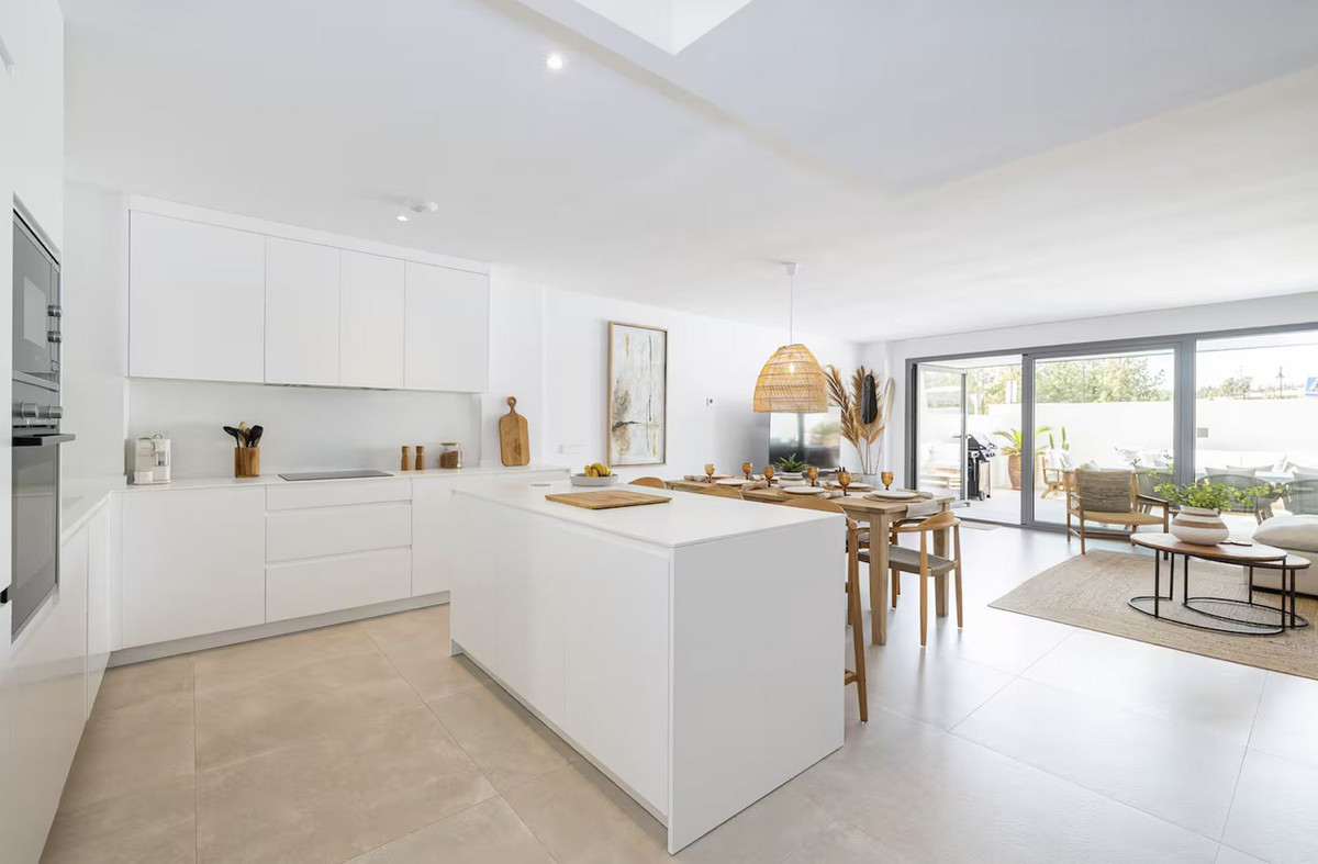 eed79c1c180f04ca580980cb5ca606ac - 8