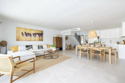 eed79c1c180f04ca580980cb5ca606ac - 9