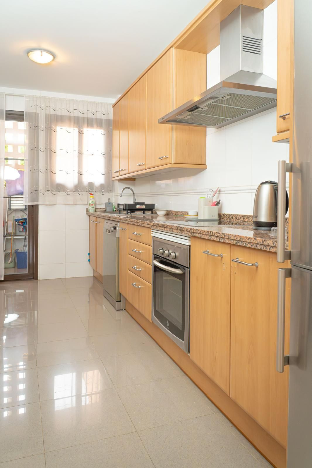 eeff1bf7f25b960b5e498aba1ff36bc4 - 10