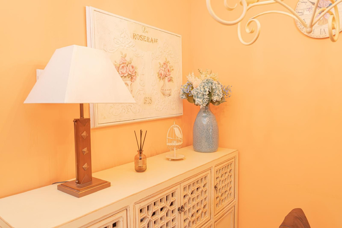 eeff1bf7f25b960b5e498aba1ff36bc4 - 13