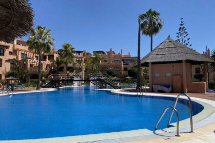 eeff1bf7f25b960b5e498aba1ff36bc4 - 21