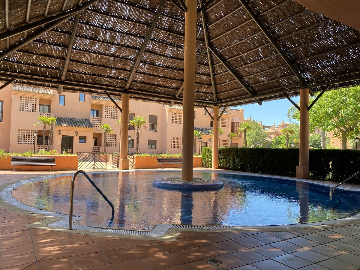 eeff1bf7f25b960b5e498aba1ff36bc4 - 27