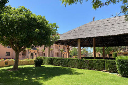 eeff1bf7f25b960b5e498aba1ff36bc4 - 28