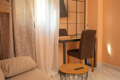 eeff1bf7f25b960b5e498aba1ff36bc4 - 8