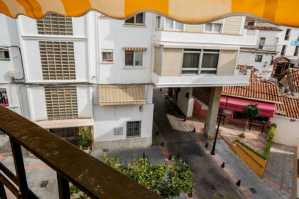 ef458cd386e9f288ff5c0743625634e2 - 11