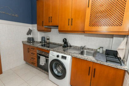 ef458cd386e9f288ff5c0743625634e2 - 23