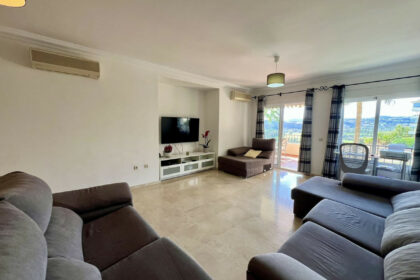 ef76000aea832e72aea20c8862a4cded - 2