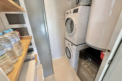 ef9c0e3c0d1fc4068d9c9bcf3c3e5bfd - 17