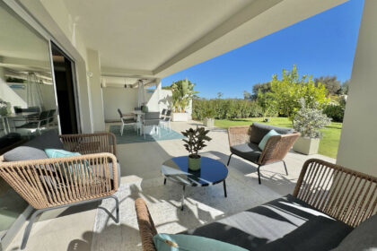 ef9c0e3c0d1fc4068d9c9bcf3c3e5bfd - 18