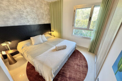 ef9c0e3c0d1fc4068d9c9bcf3c3e5bfd - 22