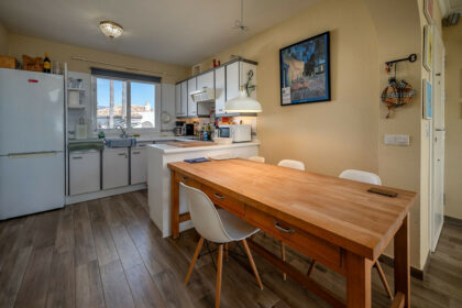 efbf42a4306b4021320651d8ae85f7c8 - 6