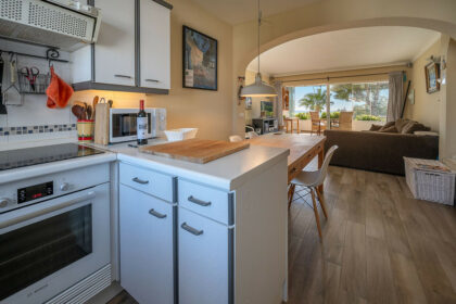 efbf42a4306b4021320651d8ae85f7c8 - 7