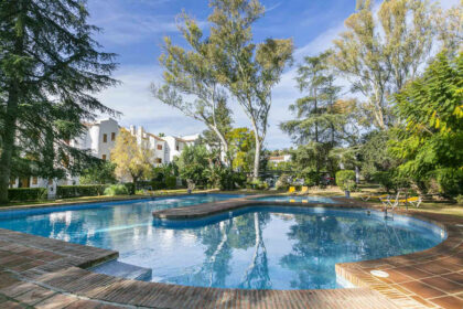 efc33ea68924edd9f1b216a90913ac39 - 2