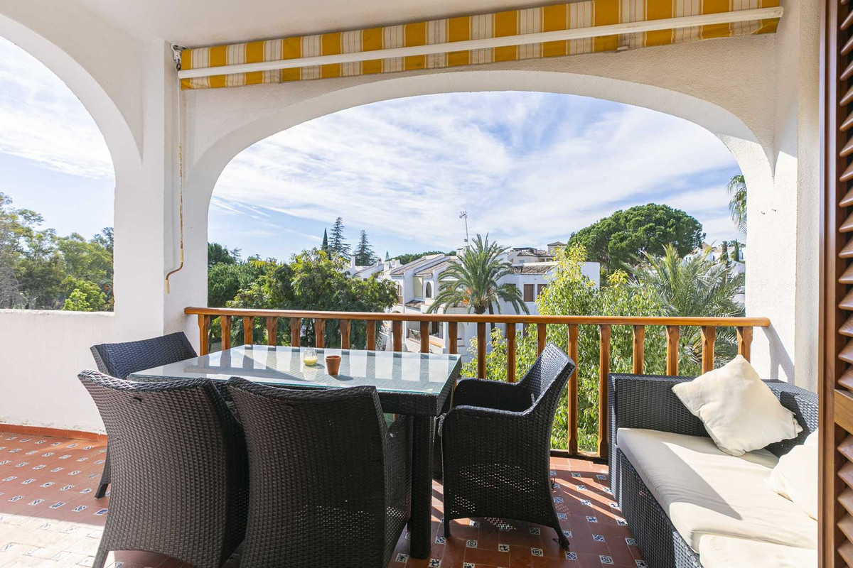 efc33ea68924edd9f1b216a90913ac39 - 35