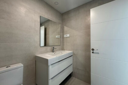 f073998cd33be223773558e281ad89cf - 12