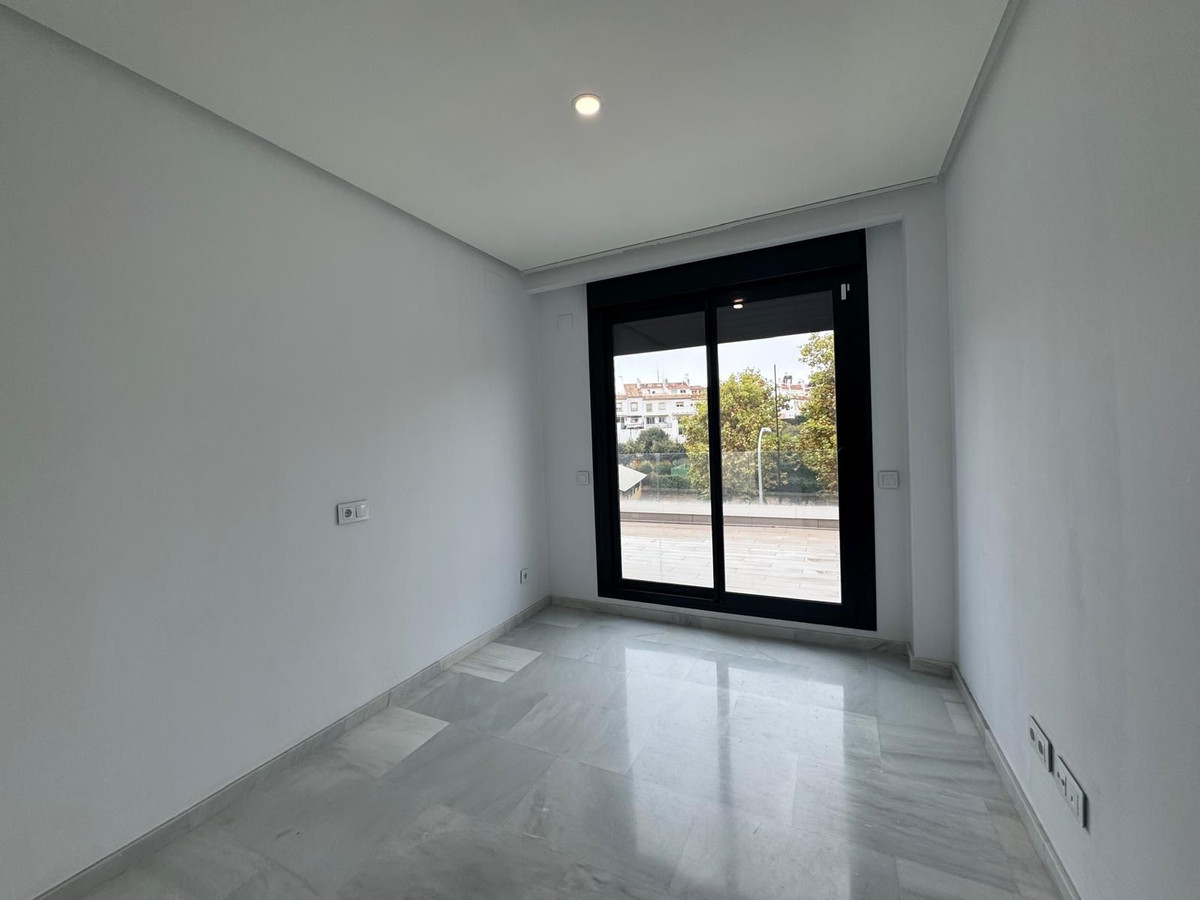 f073998cd33be223773558e281ad89cf - 14