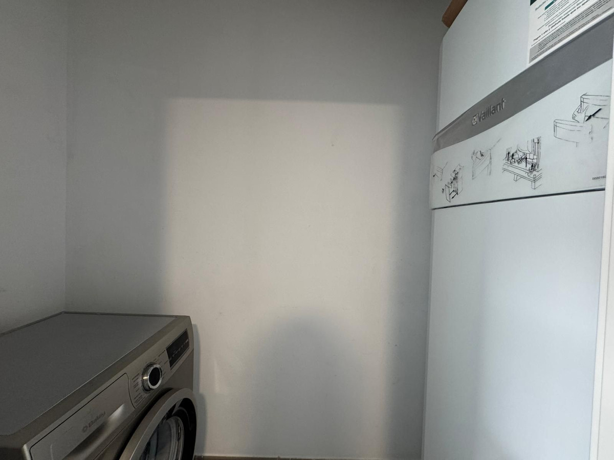 f073998cd33be223773558e281ad89cf - 16