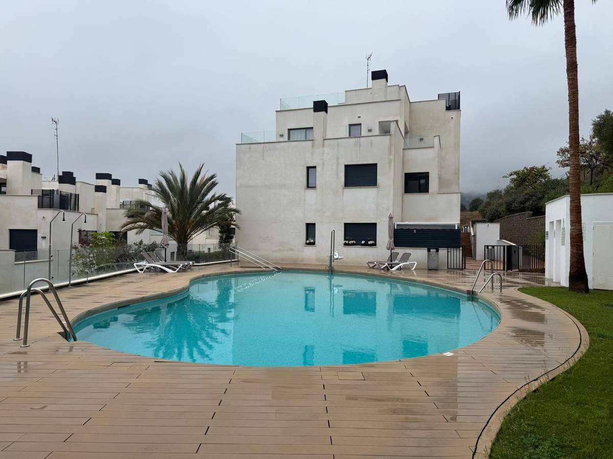 f073998cd33be223773558e281ad89cf - 17