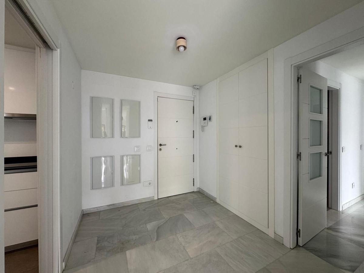 f073998cd33be223773558e281ad89cf - 7