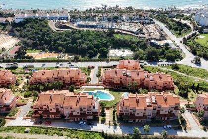 f080764b92acb6ae919446104d7dbaa2 - 11